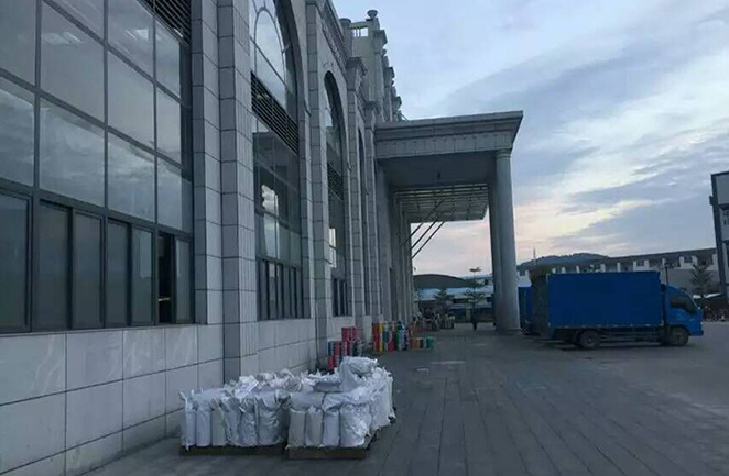 12月23日 BC贷首批1200扎 电线踏上非洲大陆，，，，非洲市场需要BC贷电缆