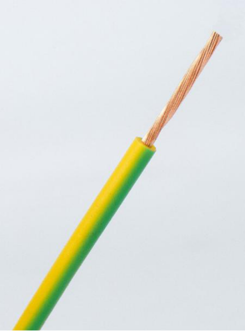 电热水器接上这根电线了，，，，，，危险时可以救你一命